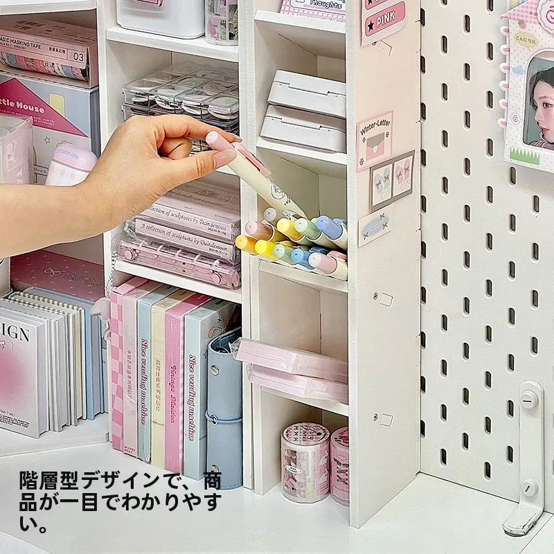 大人用デスクに「おしゃれな収納」をどう入れる？