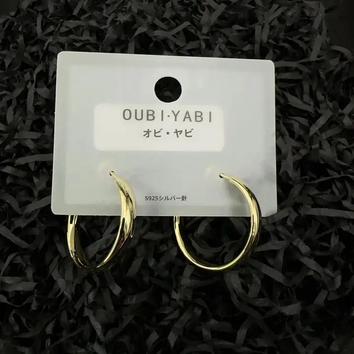 オビヤビ シンプルなメタルフープピアス【925シルバー針・洗練されたデザイン】