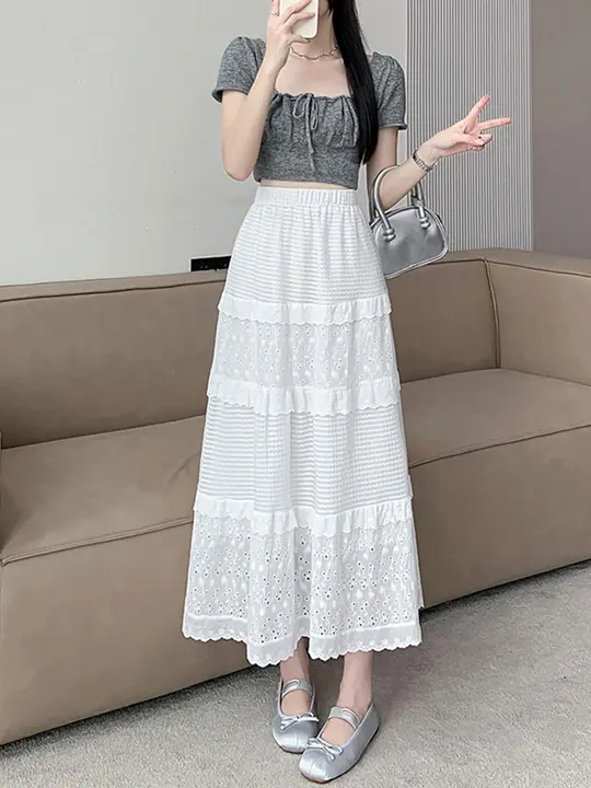 白色レーストリムAラインスカート【高腰・フレア・中長丈・夏用】