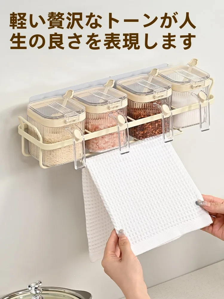 調味料をキッチンにしまうのが難しい…どうやって「分けて使える」収納を選びましょうか？