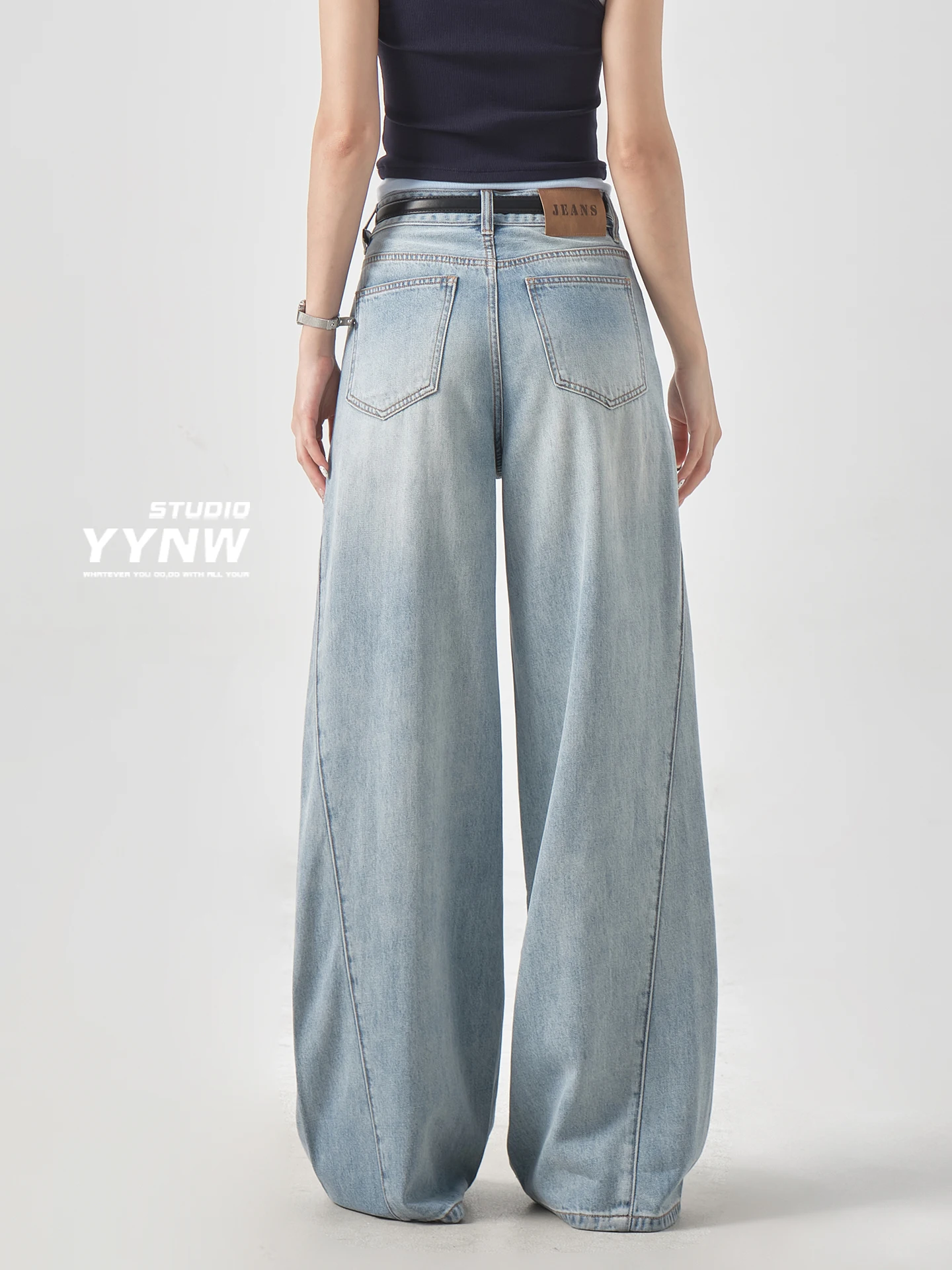 軽やかで快適なテーパードデニムパンツ 通販で安いおすすめはこの1品