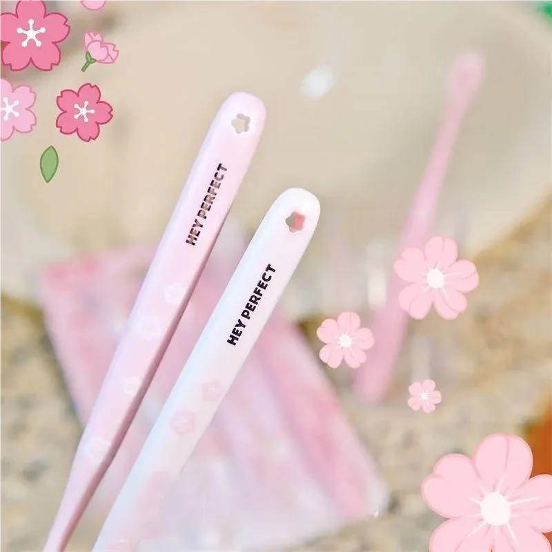 極上の柔らかさ！桜デザインの大人用お手入れ用ソフト毛歯ブラシ【家庭用・三本入り（セットアップ対応）  】