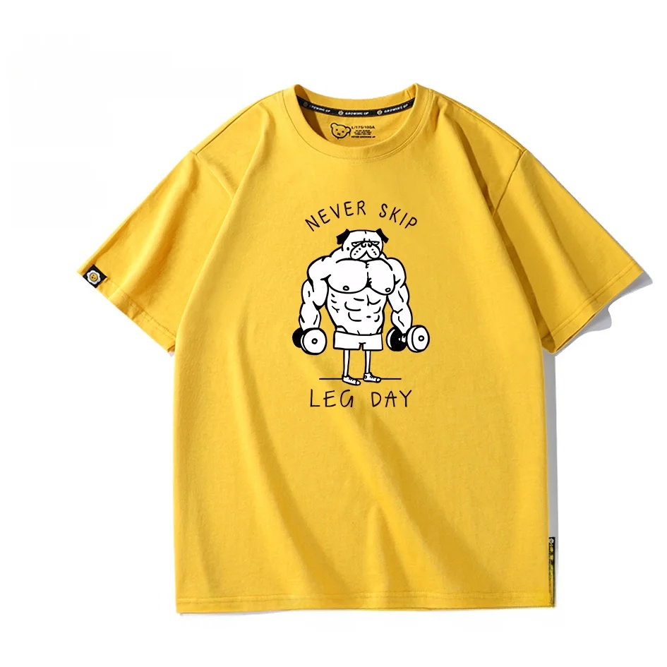 40代の男性に贈るTシャツは、無地かユーモアデザインか？