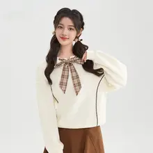 春にぴったり！ボーダーデザインのカジュアルパーカー【ゆったりシルエット・リボン付き・女性用】（セットアップ対応）