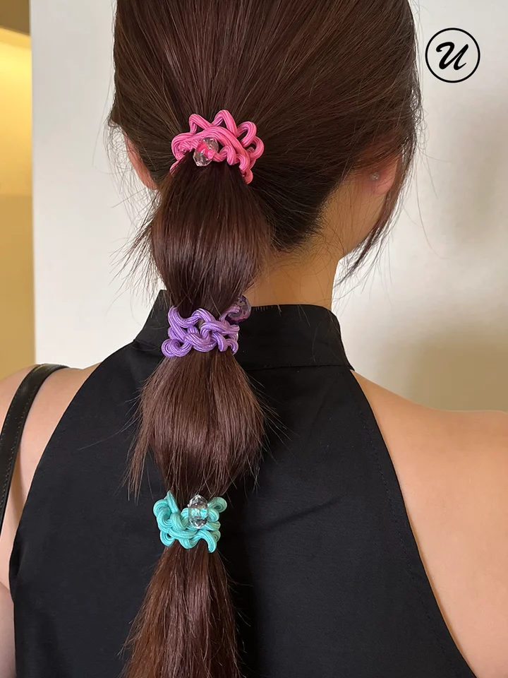 高弾力の無痕デザイン！カラフルな螺旋型ヘアゴム【馬尾用・ドパミン色】