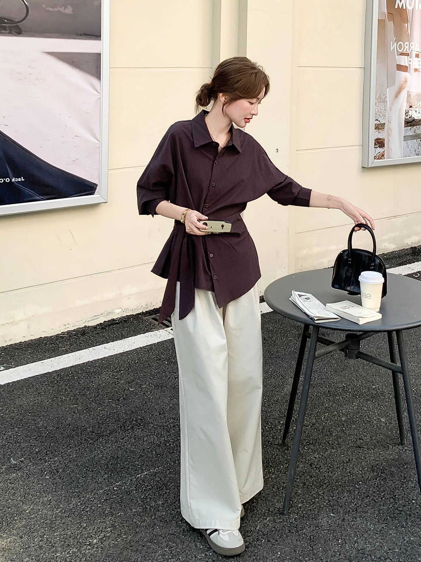 春のジーパンコーデで迷ったら、この「フレンチスタイルのセットアップ」が救う理由は？