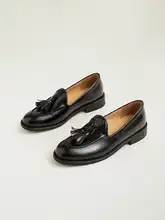 マ油皮製フリンジ付きローファーシューズ【学院風・レディース・楽に履けるデザイン】