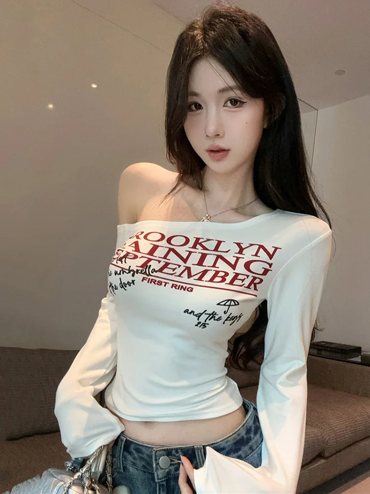 女性用 ジャズダンス長袖Tシャツ【ブラック・フィット感抜群・おしゃれなデザイン】