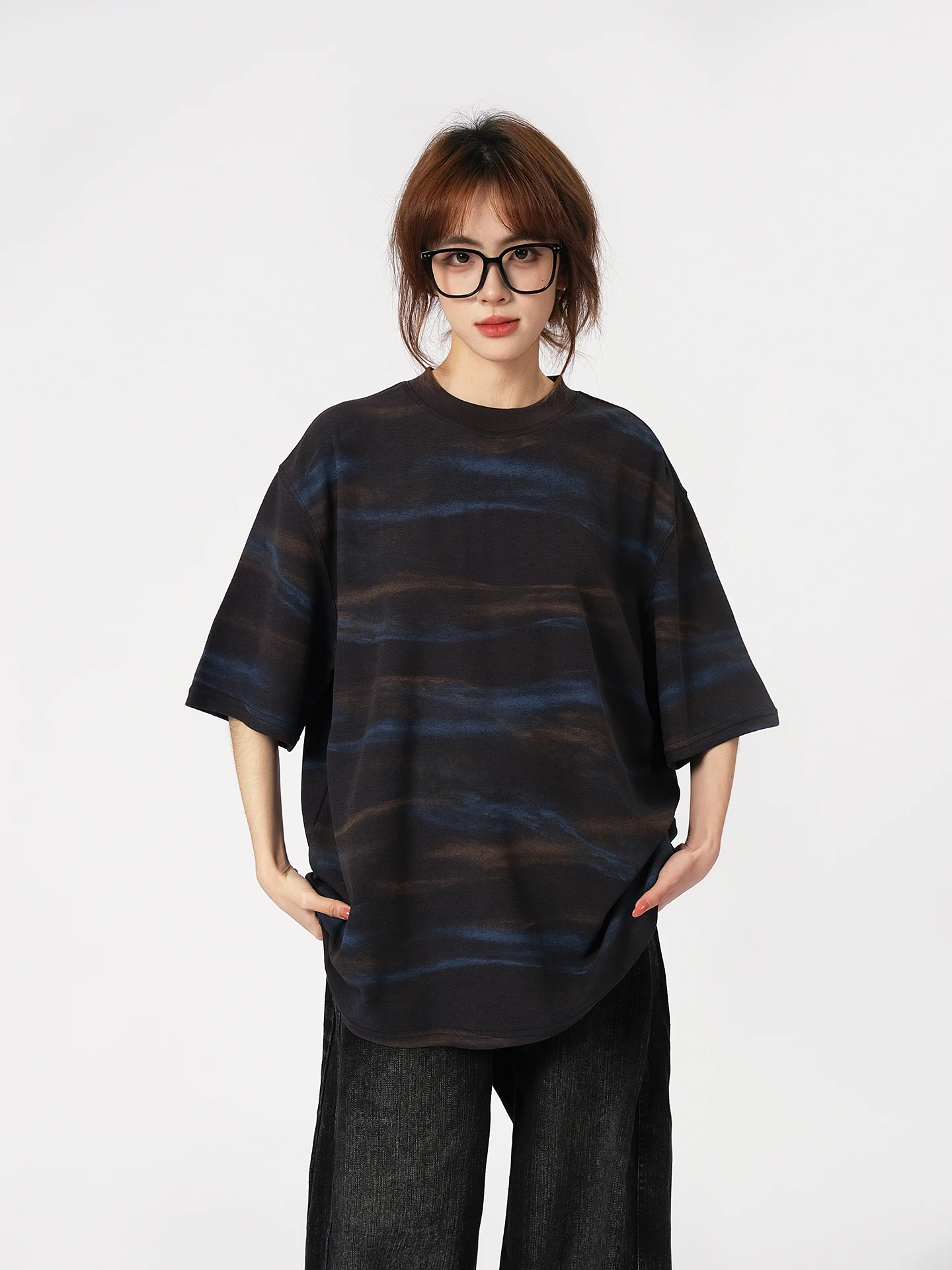色褪せたTシャツは本当にダメなのか？それとも、むしろ“生きている”証拠なのだろうか？
