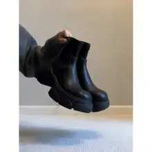 牛革製 厚底ショートブーツ【レトロスタイル・側面ジッパー・高伸縮性】