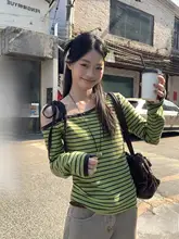 アボカドグリーンストライプワンショルダー長袖Tシャツ【女性用・スリムフィット・春用・リベット付き】