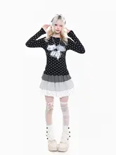 Y2K風ドット柄長袖Tシャツ【春用・女性向け・フィット】