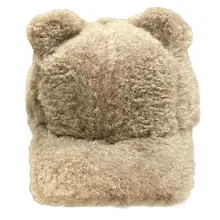 ふわふわの女性用帽子【秋冬用・クマ耳・カジュアルキャップ・うさぎの毛付き】