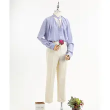 美しいデザインのシルク生地Vネックシャツ【系紐付き・ドレープのあるデザイン】