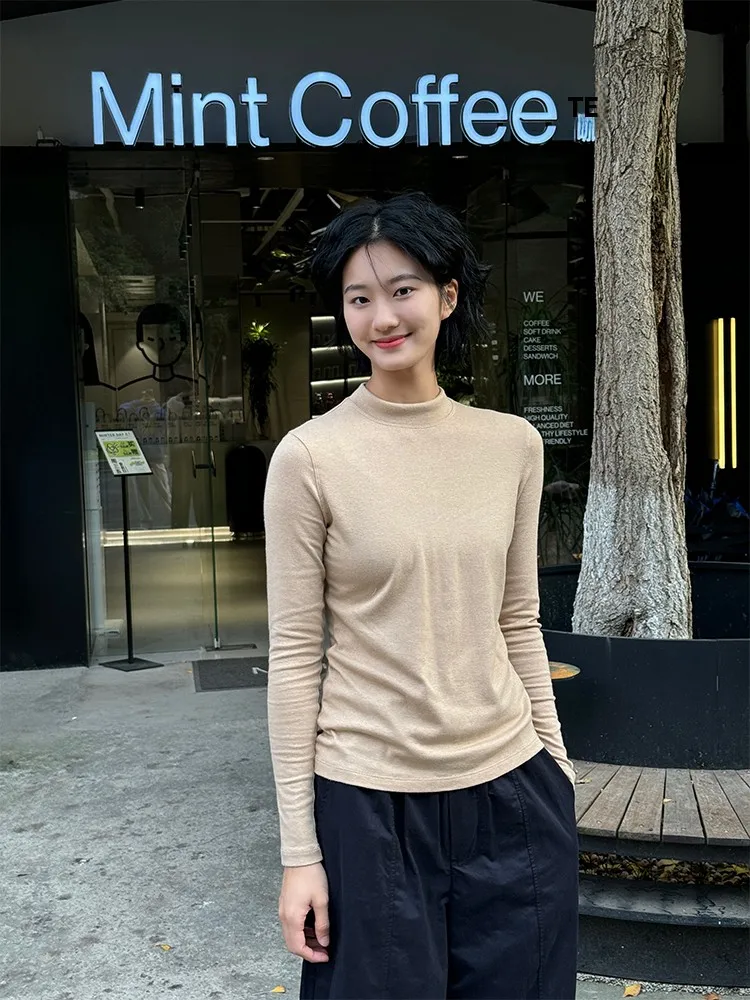 山羊绒ハイネックインナーの特徴と実用性：純キャッシュメアの素材性を解説