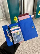 可愛らしいミニ旅行用パスポートポーチ【ショルダータイプ・収納に便利】