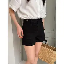 夏にぴったりのハイウエストデニムショートパンツ【前側のステッチデザイン・梨型シルエット】