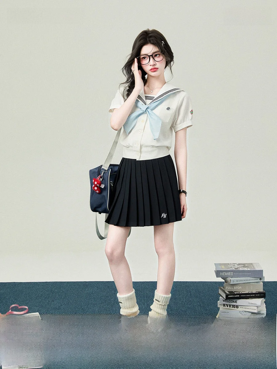 25度の気温で高校生が着る服は？修学旅行にぴったりの白JK制服の選び方