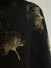 イチョウの葉デザインのニットケープ【秋冬用・両面仕様・暖かい】