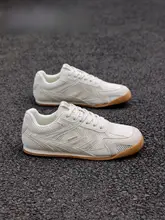 スニーカー メンズ メッシュ 通気性 アウトドア トレッキング カジュアル 夏「feiyue」