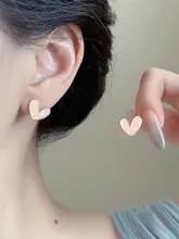 オイルペイント風ピンクハートイヤリング【穴あけ不要・シンプルで可愛い】