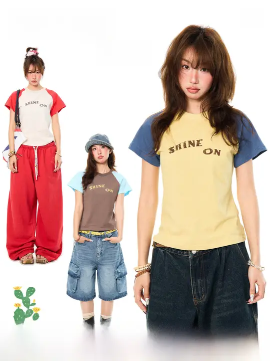 カラーブロックデザインの半袖Tシャツ【女性用・フィット感あり・カジュアル】