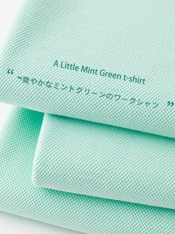 オフィスカジュアルのTシャツはどう選ぶ？感漂う薄荷グリーンのコットンTシャツが解決するリアルな悩み