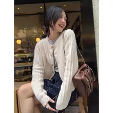 秋用の女性向けカーディガン【柔らかな質感・小柄サイズ・ウール混】