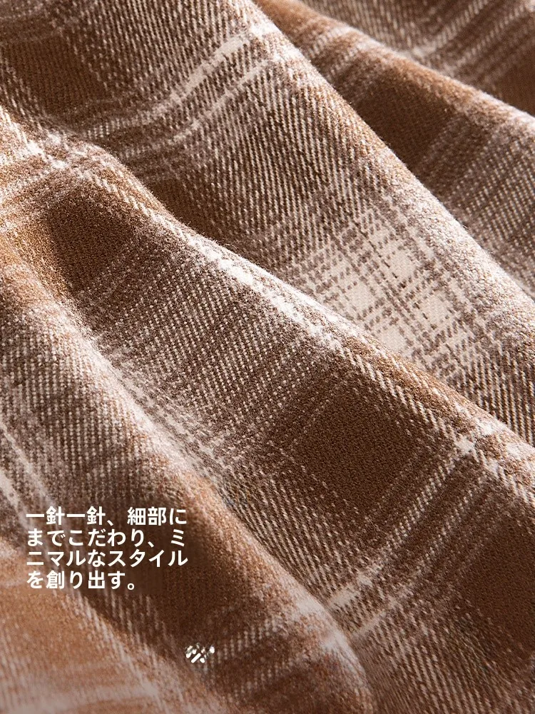 柄シャツとスラックス、どちらが秋のスタイリングに最適？