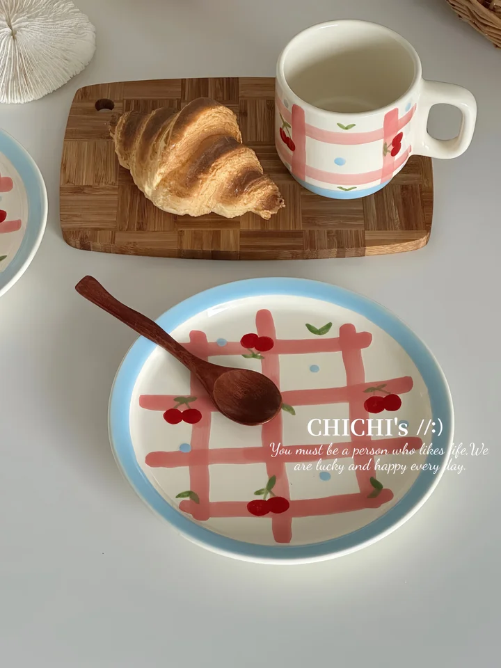 手描きチェリーの陶器製食器シリーズ【グラフチェック・プレート・ボウル・マグカップ】（セットアップ対応）