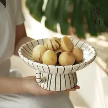 ビンテージ風の白黒ストライプ陶器フルーツプレート【インテリア装飾用】
