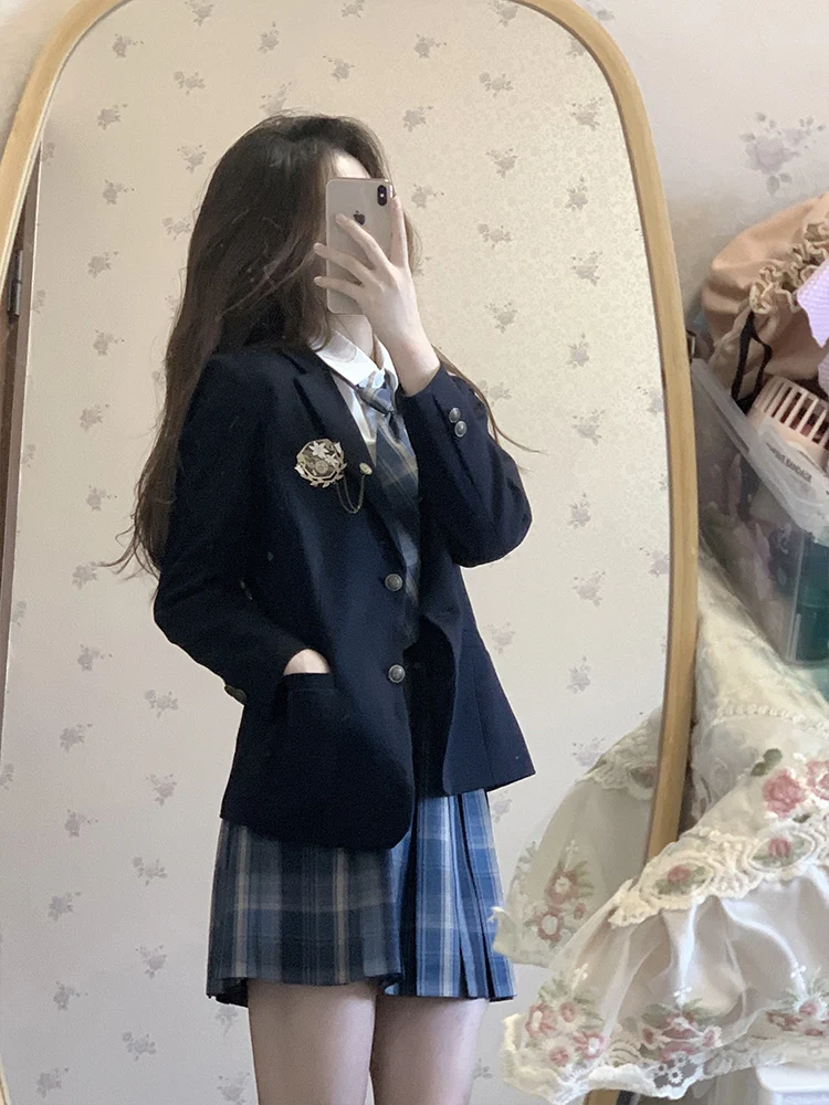 かっこいい服装 高校生 5選：高校生らしいスタイリッシュなファッションを実践するための実用的アドバイス