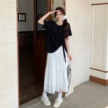 大きいサイズの夏用カジュアルコーデ【半身スカート・ショートスリーブTシャツ・白のケーキスカート】（セットアップ対応）