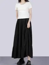 ブラックのハイウエストAラインスカート【夏用・中長丈・シンプルデザイン】（セットアップ対応）