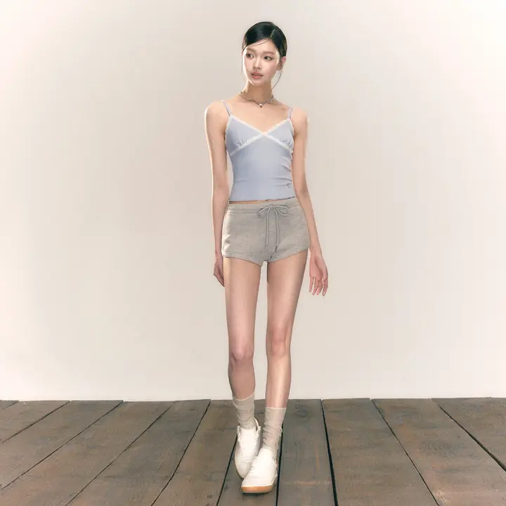 アメリカンレトロスタイルの女性用ショートパンツ【ハイウエスト・タイトフィット・夏用】
