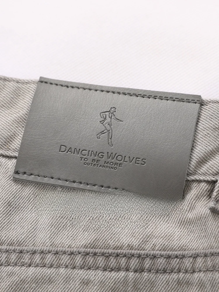 軽やかなストレートデニムパンツ：D－WOLVES 与狼共舞 ライトグレー メンズ通勤スタイル