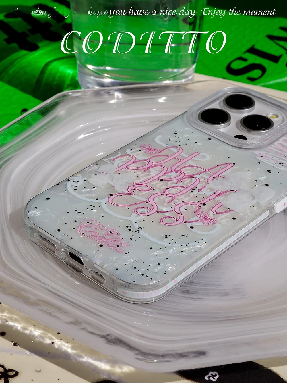 coditto iPhone用二重構造ケース：シンプルデザインでカジュアルな日常を守る