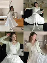 優雅なレース刺繍のホワイトキャミソールドレス【春用・ハイウエスト・Aライン・ミディ丈】