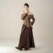 カラフルチェック柄のオフショルダーシャツ【不規則デザイン・春用】スカート（セットアップ対応）