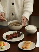 モダンなデザインの大容量陶器スープボウル【一人用・食卓用】