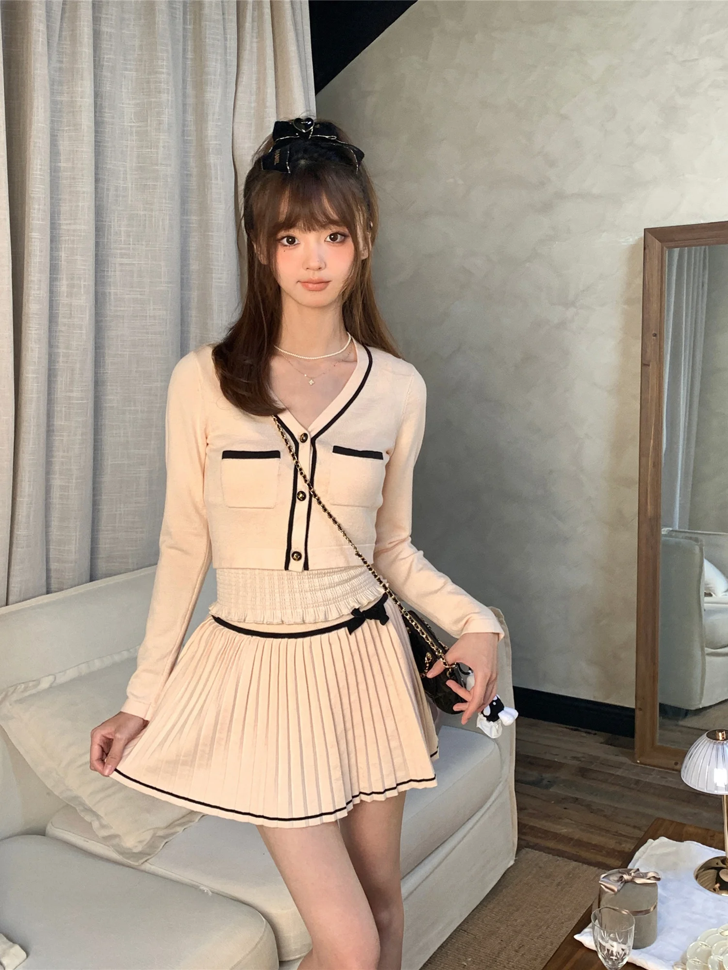 メゾンキツネレディースで失敗しないスタイルは？上品さと実用性を両立する1つのアイテム
