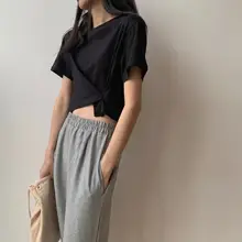 デザイン性の高い女性用ショートTシャツ【丸首・タイトフィット・ハイウエスト・ブラック】
