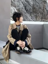 カーキ色のレトロデザイン中長丈トレンチコート【春用・膝下丈・小柄向け】
