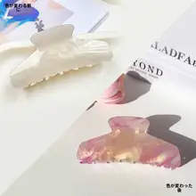 紫外線変色アクリル製大きなシャーククリップ【髪まとめ用・アウトドア用】