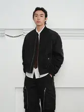 デザインを活かしたMA1ボンバージャケット【秋冬用・メンズ・抽褶仕立て】