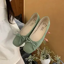内増高デザインの浅口赤色女性用バレエシューズ【一足で簡単着用・ファッション】（セットアップ対応）