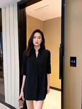 コットンシフォンVネックワンピース【ブラック・ストレート・ミディアムスリーブ・ゆったりシルエット】