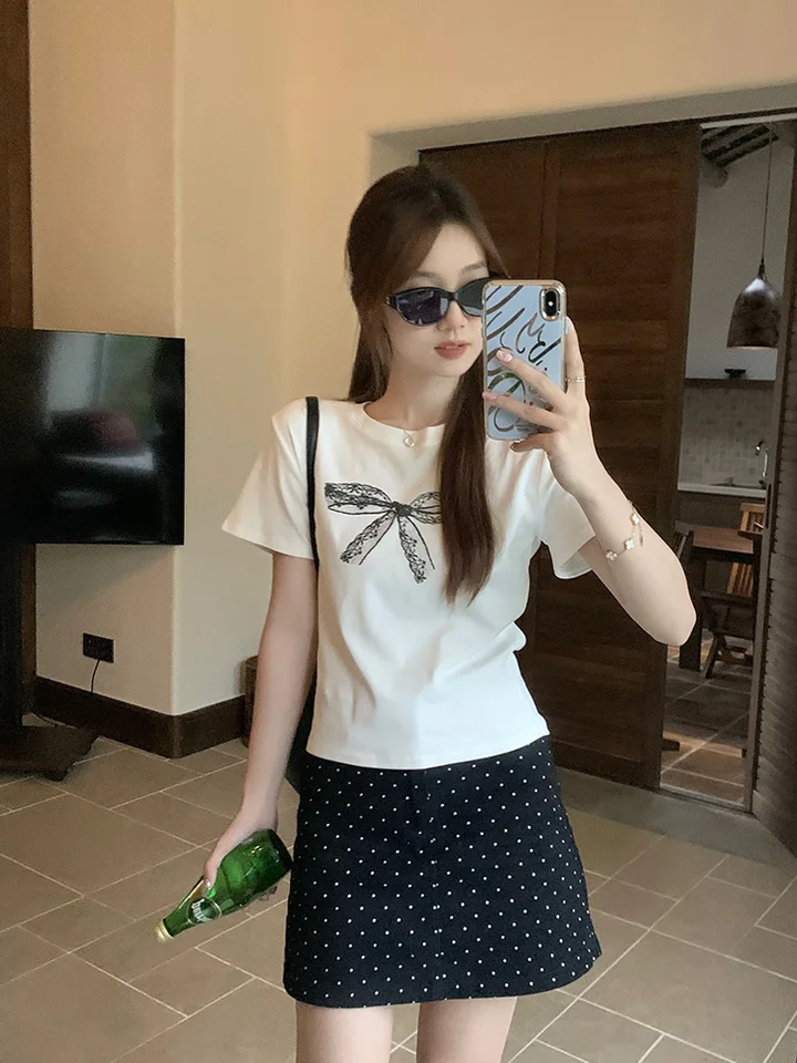 ブラックドットのハイウエストミニスカート【レトロスタイル・Aライン・大人可愛い】