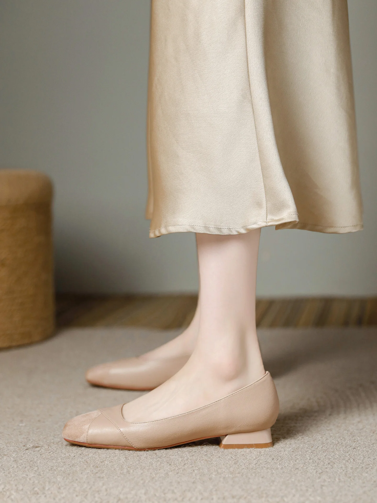 3センチヒールパンプスの履き心地と実用性：芭米缇のレトロデザインシンプルパンプスを検証