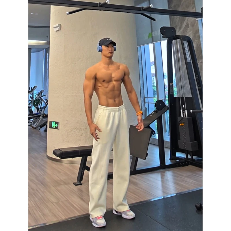 168cmの男性が着やすいロングトレーニングパンツは、どんなもの？